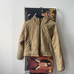 Reversible perfectly cropped light puffer